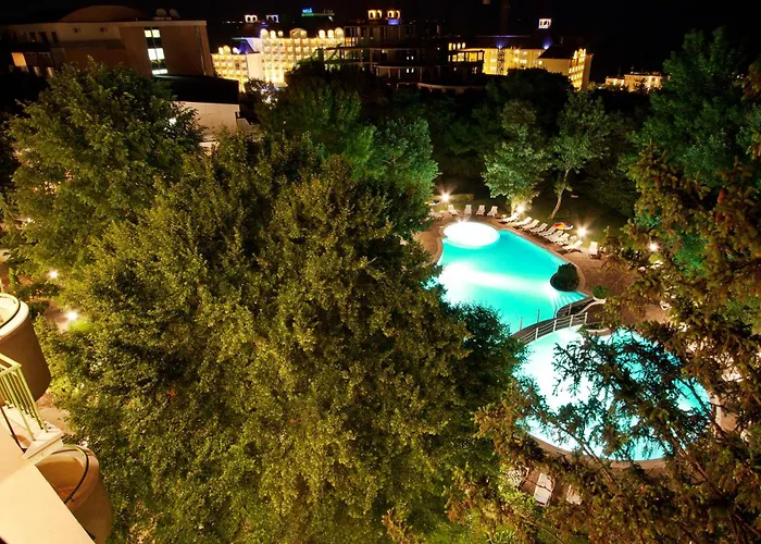 Ljuljak Hotel